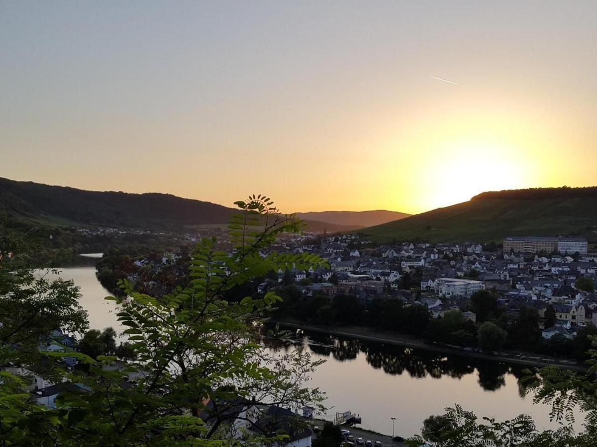 Fewo Sonnenlay - Apartments An Der Mosel Brauneberg Esterno foto